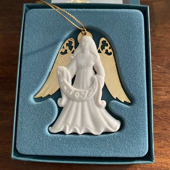 Lenox Angel Ornament - Picture 2 of 3